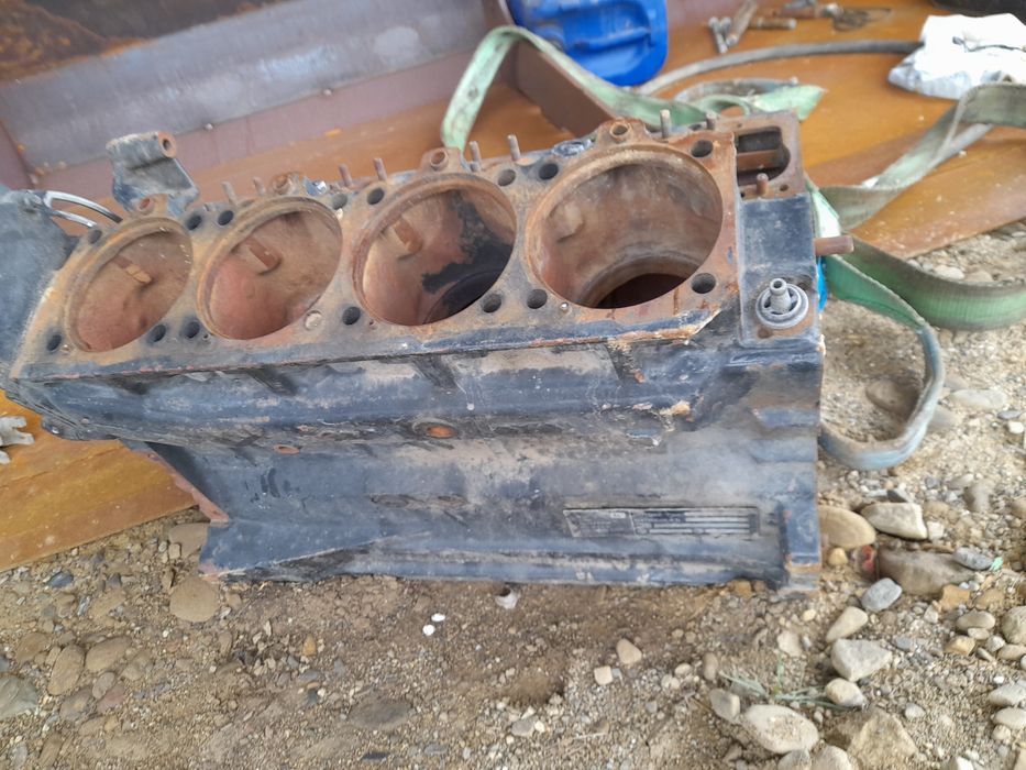 Piese Same Explorer 75 carcasa diferențial,bloc motor