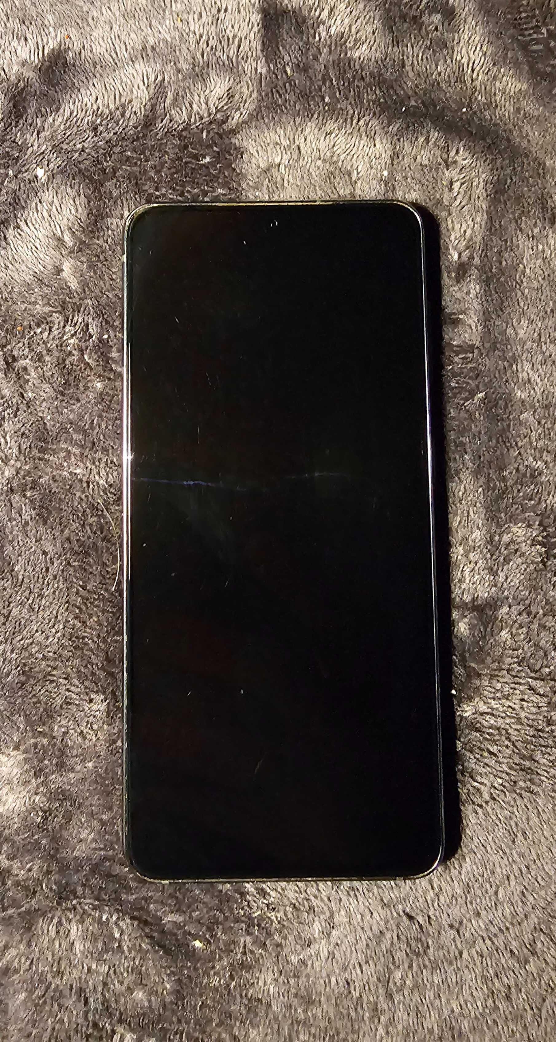 Vand telefon Samsung Galaxy S21 5G (varianta 8GB/128GB)