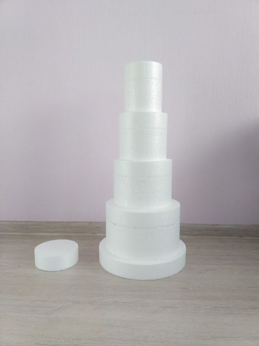 Круги  для  большого  свадебного торта