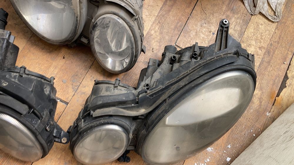 Far xenon Mercedes E-Class W211 2003 - 2006 faruri Stanga dreapta