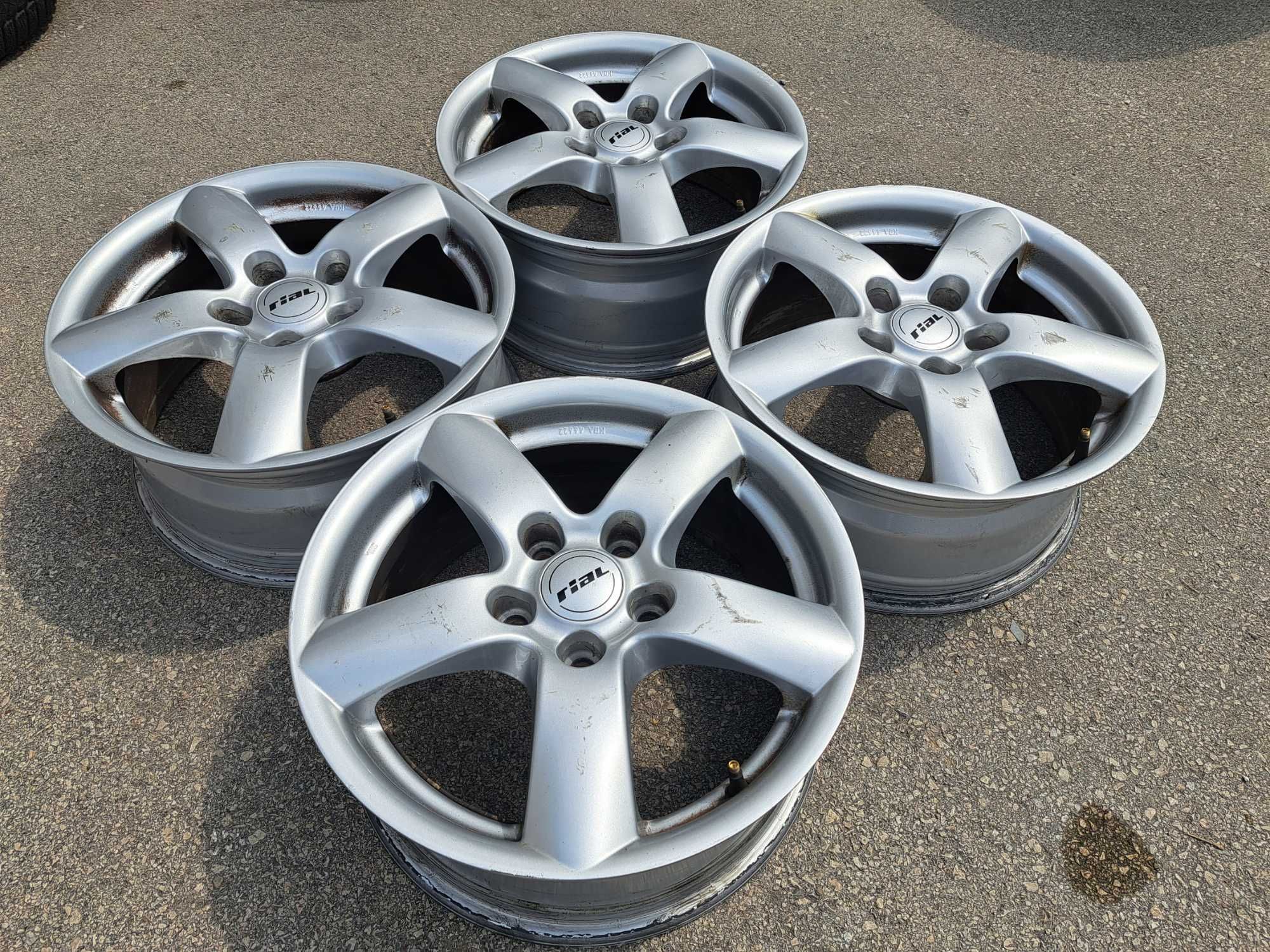 5x114,3/16 с гуми Mazda Honda Hyundai Kia Dacia Toyota 5х114.3/16 Рено