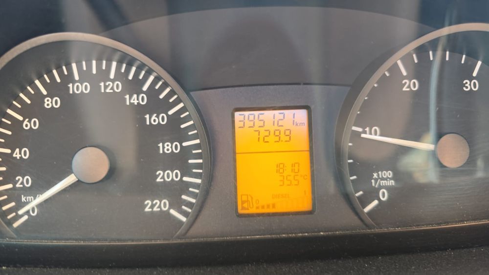 Mercedes Vito 8+1 2008