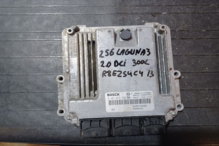 Calculator motor ECU 8200726880  0281015323 - 2.0 DCI 8200726880  028