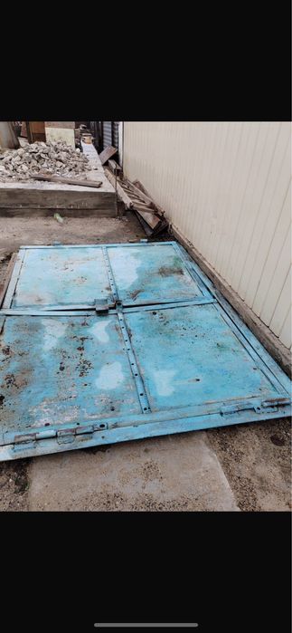 Продам гаражные ворота