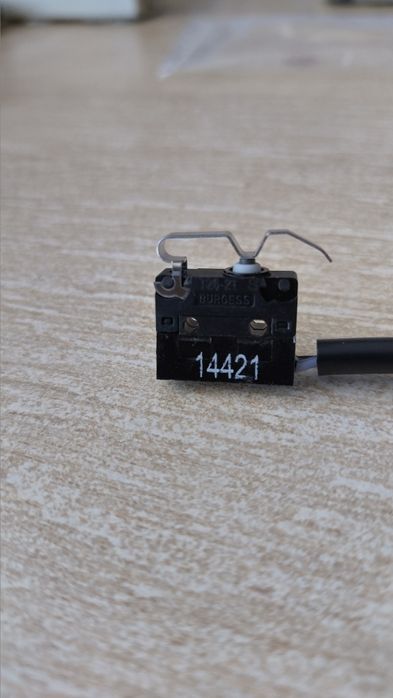 Микроключ за кабина Mercedes Actros Mp4