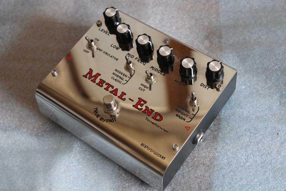 Metal End Дисторшън педал за китара - ЖЕСТОК