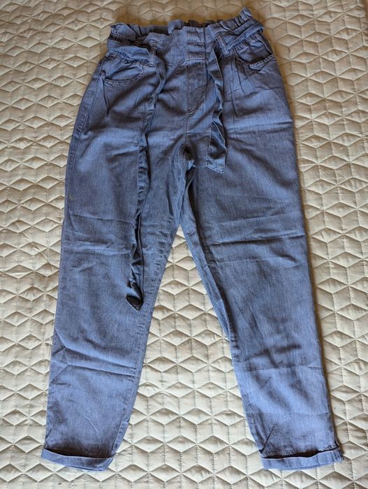 Комплект комбиниран от мен дънки със ризка