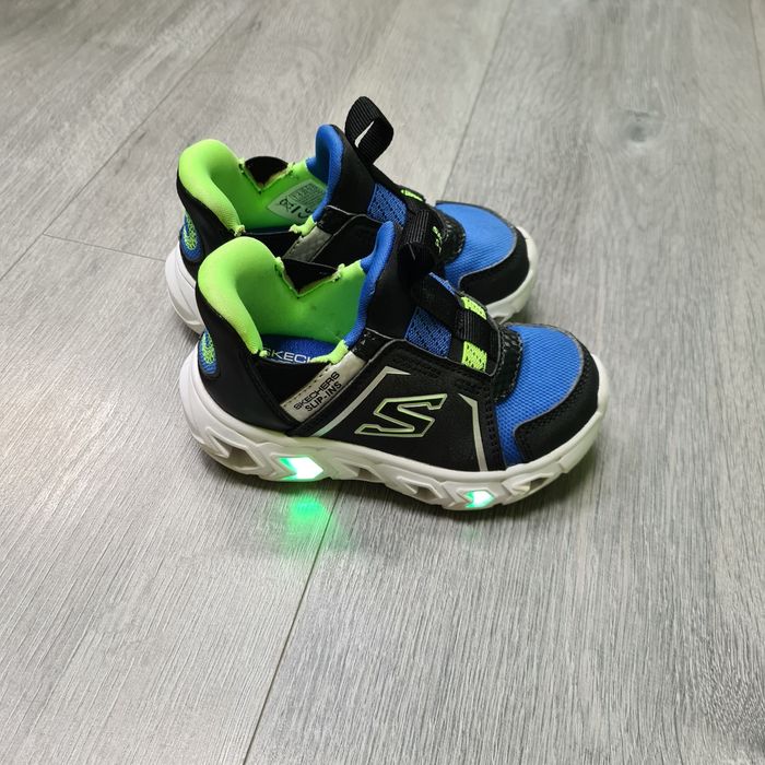 Skechers slip in cu luminite