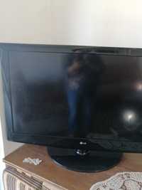 Televizor LG 120 cm