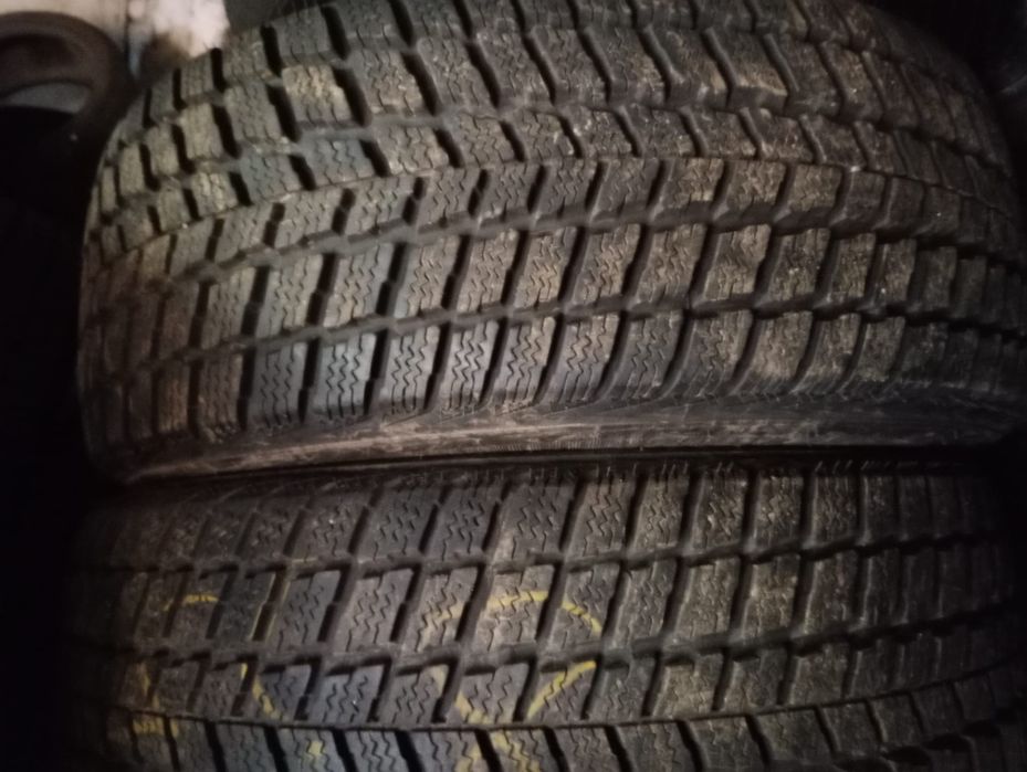 4 anvelope iarna  255/55/18 9mm profil