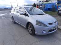 За части Mitsubishi Grandis 2000 кубика дизел 2008 година ръчни скорос