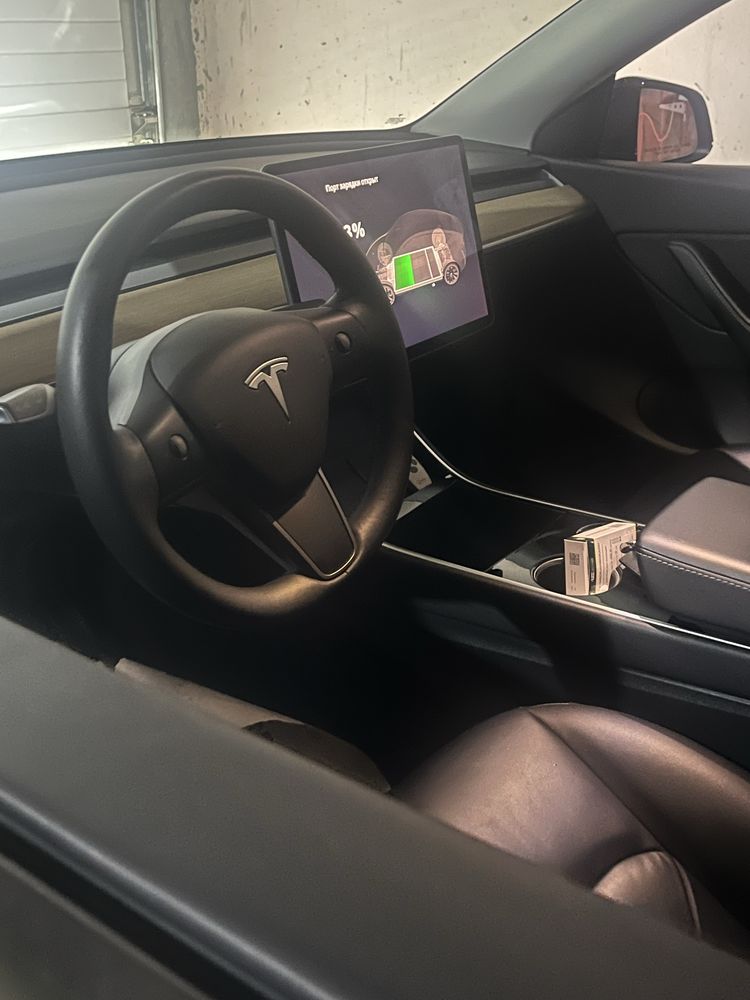 Tesla model Y 2021 standart