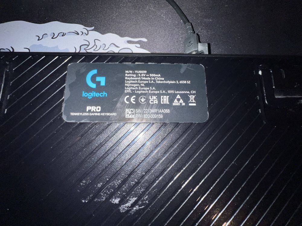 Клавиатура на logitech G pro TKL