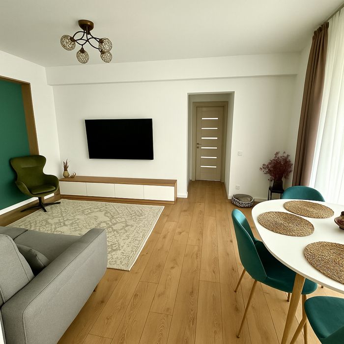 apartament 3 camere curte proprie 3 de parcare disponibile!