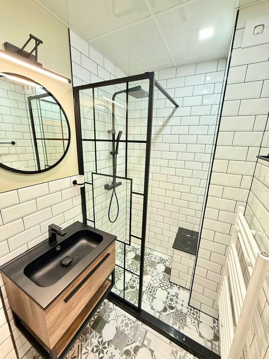 Дава се под наем Тристаен апартамент в София, Център - 75 кв.м за 765 € - Снимка #17