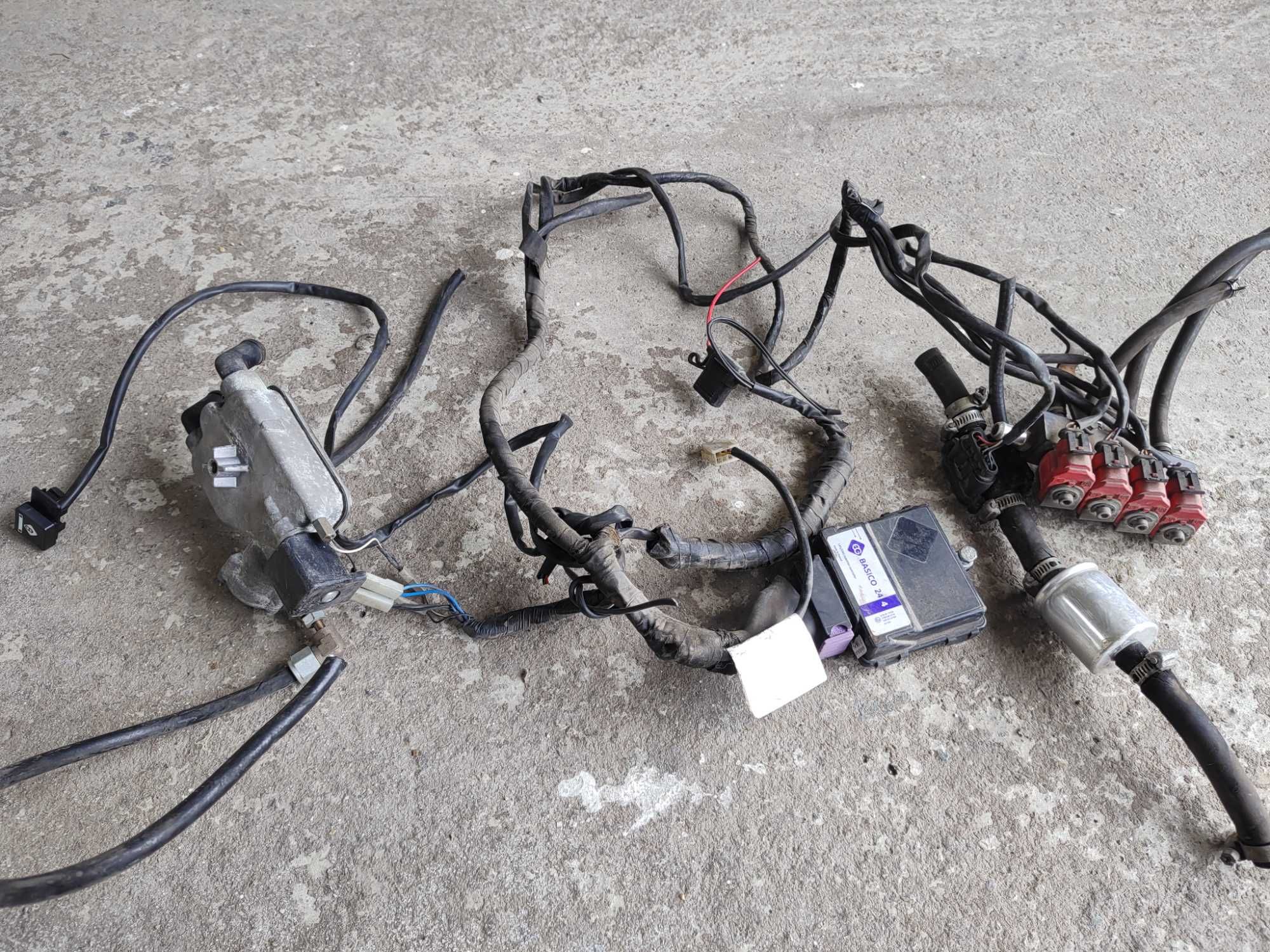 Рейка инжектори за Нисан Микра к11 95г-02