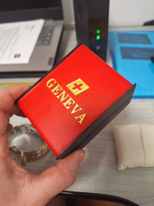 Ceas Geneva cu cutie