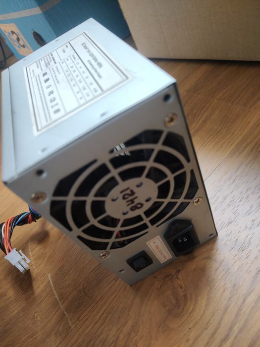 Захранване за компютър 400w