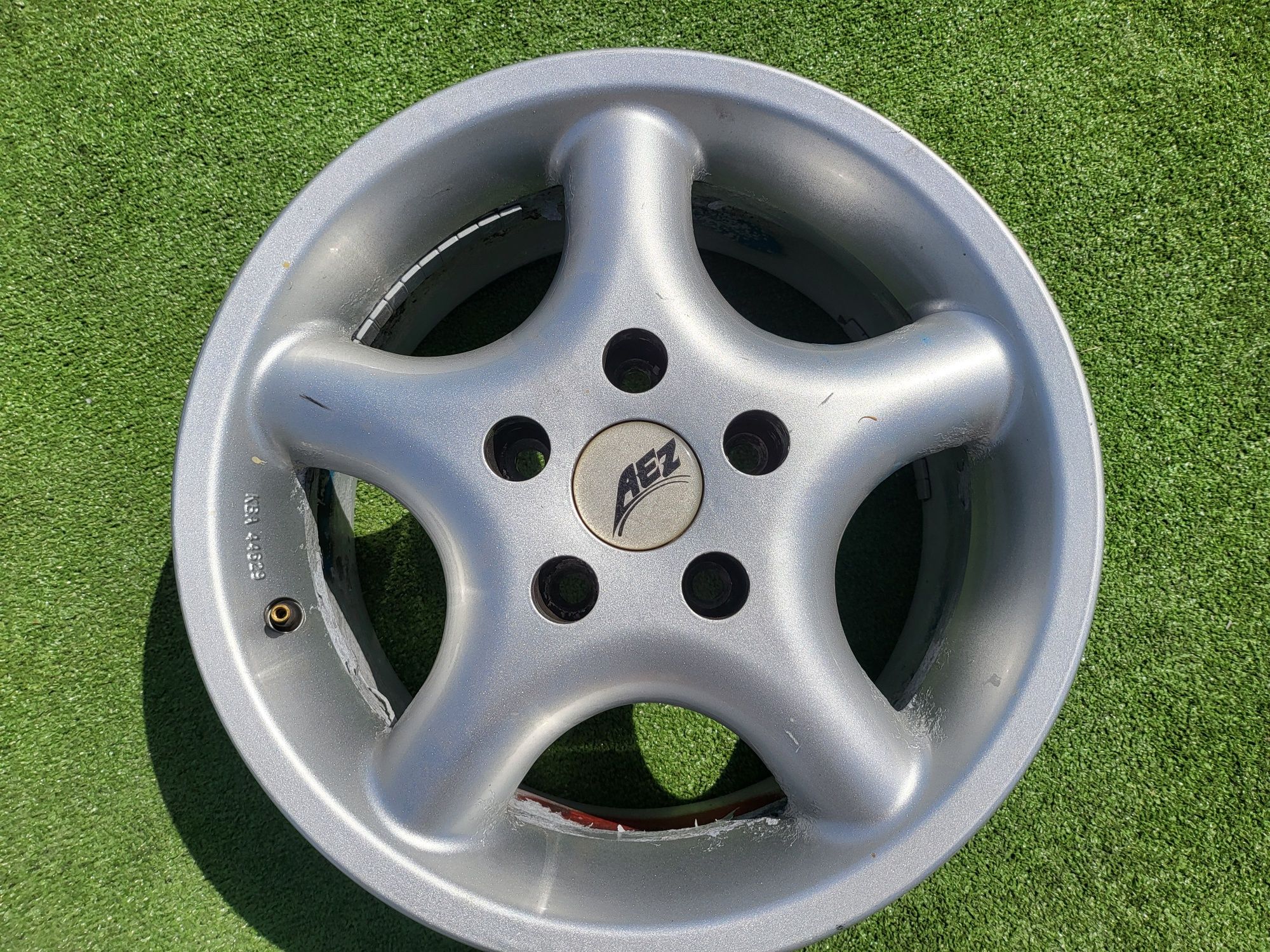 Лети джанти 15 5х114,3 Renault ,Nissan ,Kia,Hyundai