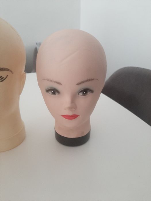 Маникен бош калла