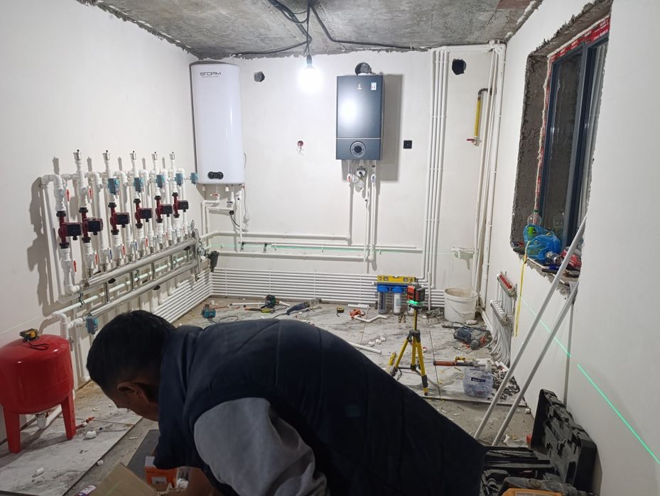 Слесарь - сантехники