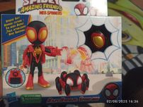 Комплет Spidey и приятели