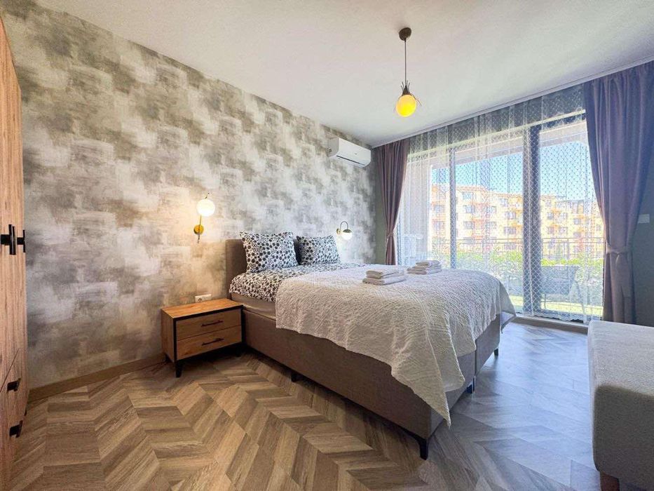 Двустаен апартамент, под наем, Св.Св. Константин и Елена