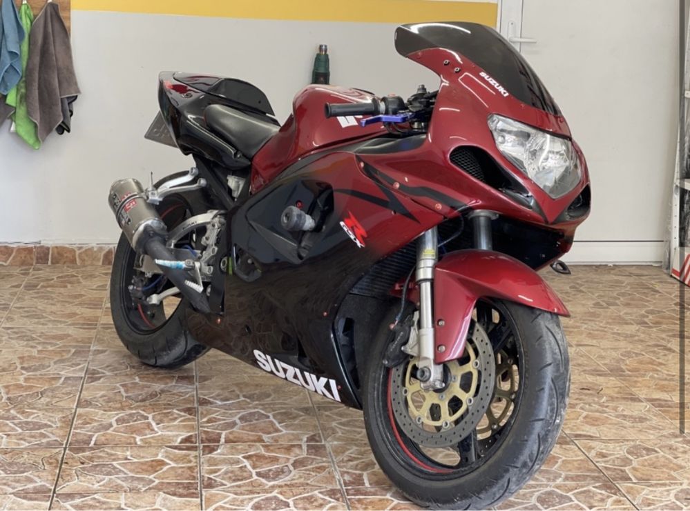 Suzuki GSX-R 750