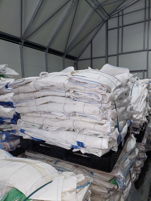 Saci Big bag 1 tona,spalier beton,butoaie 1000  200 ,stilpi zincati
