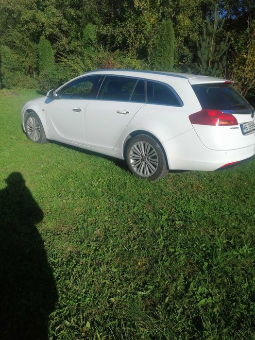 Vand Opel insignia  2012 .Motorizare 1,9  Diesel Euro 5