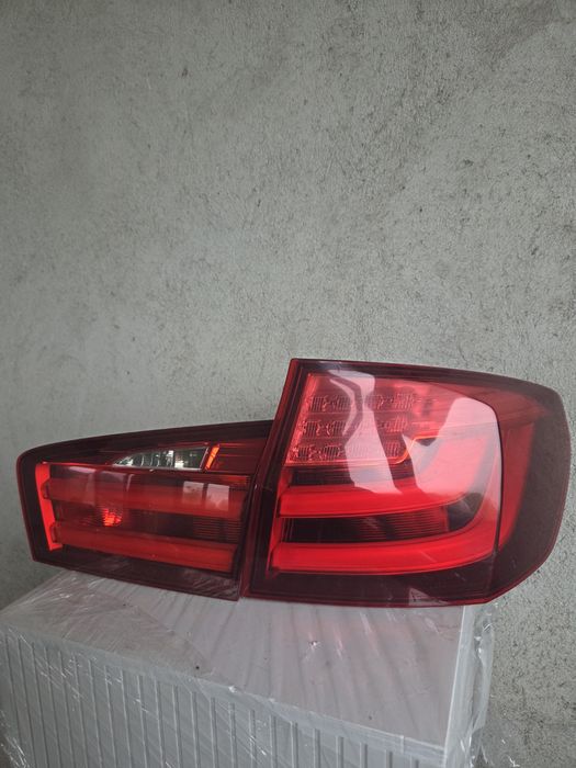 Десен стоп BMW F11 комби