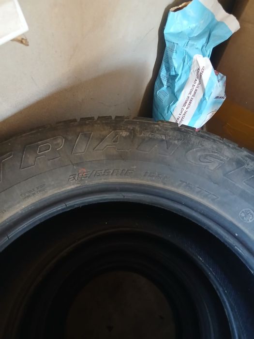 Зимняя резина 215/65 16