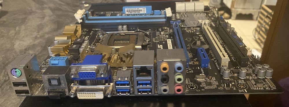 Placa de baza Asus Z97M micro atx