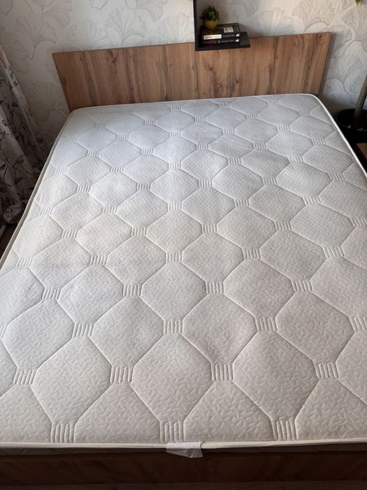 Кровать двух спальная 160*200