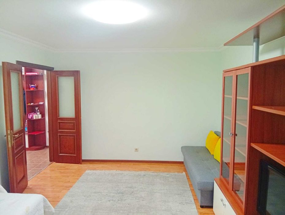 Продам 2х комнатную в золотом квадрате Столицы!