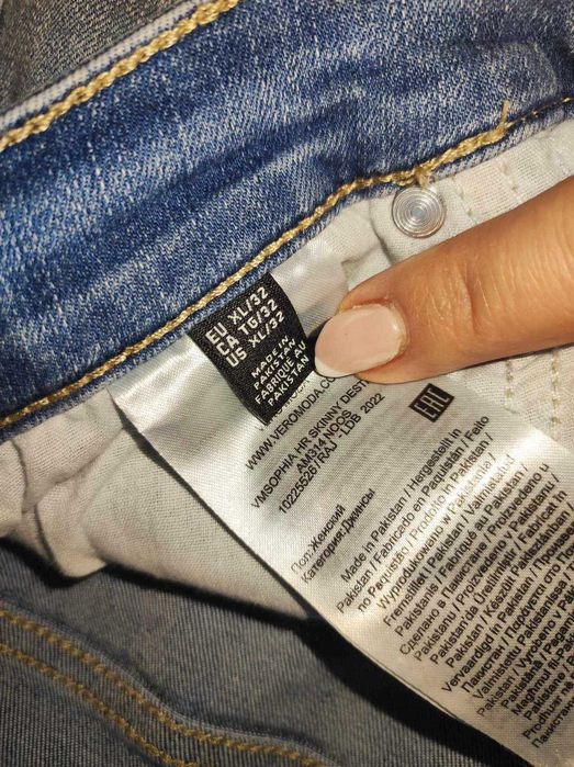 Skinny jeans VERO MODA