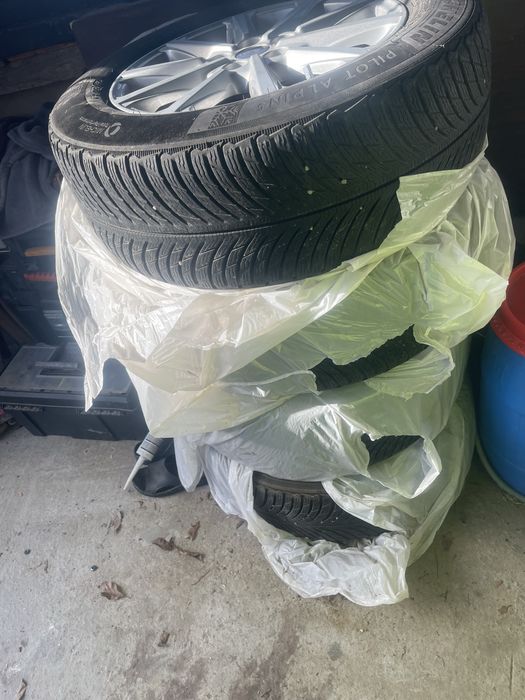 Jante 17 5x108 cu anvelope iarna michelin pilot alpin5