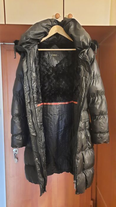 Дамско дълго зимно яке