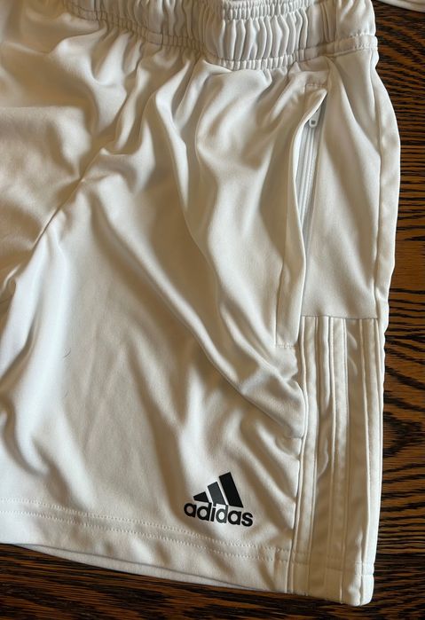 Футболен екип на Реал Мадрид, 11-12 години/152 см