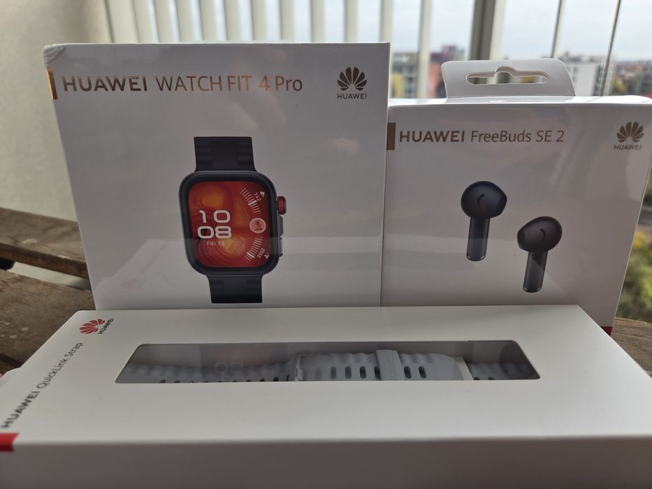 Pachet: Huawei Watch Fit 4 Pro, sigilat, in garanție+curea și căști