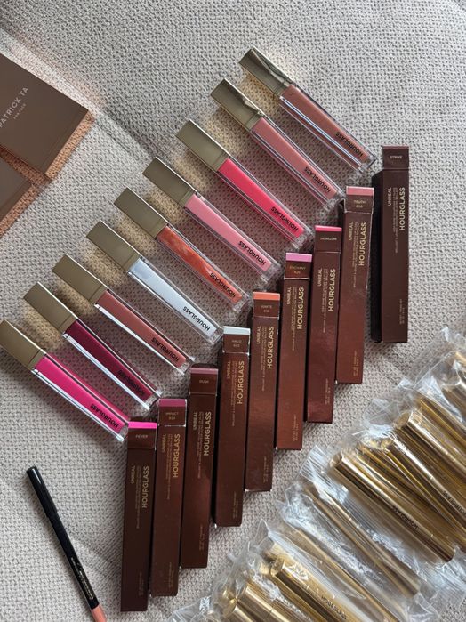 Лукс Hourglass, Gucci, YSL козметика за лице оригинални и НОВИ