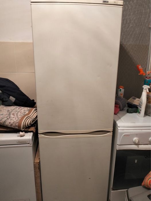 Холодильник сатылады саудасы бар