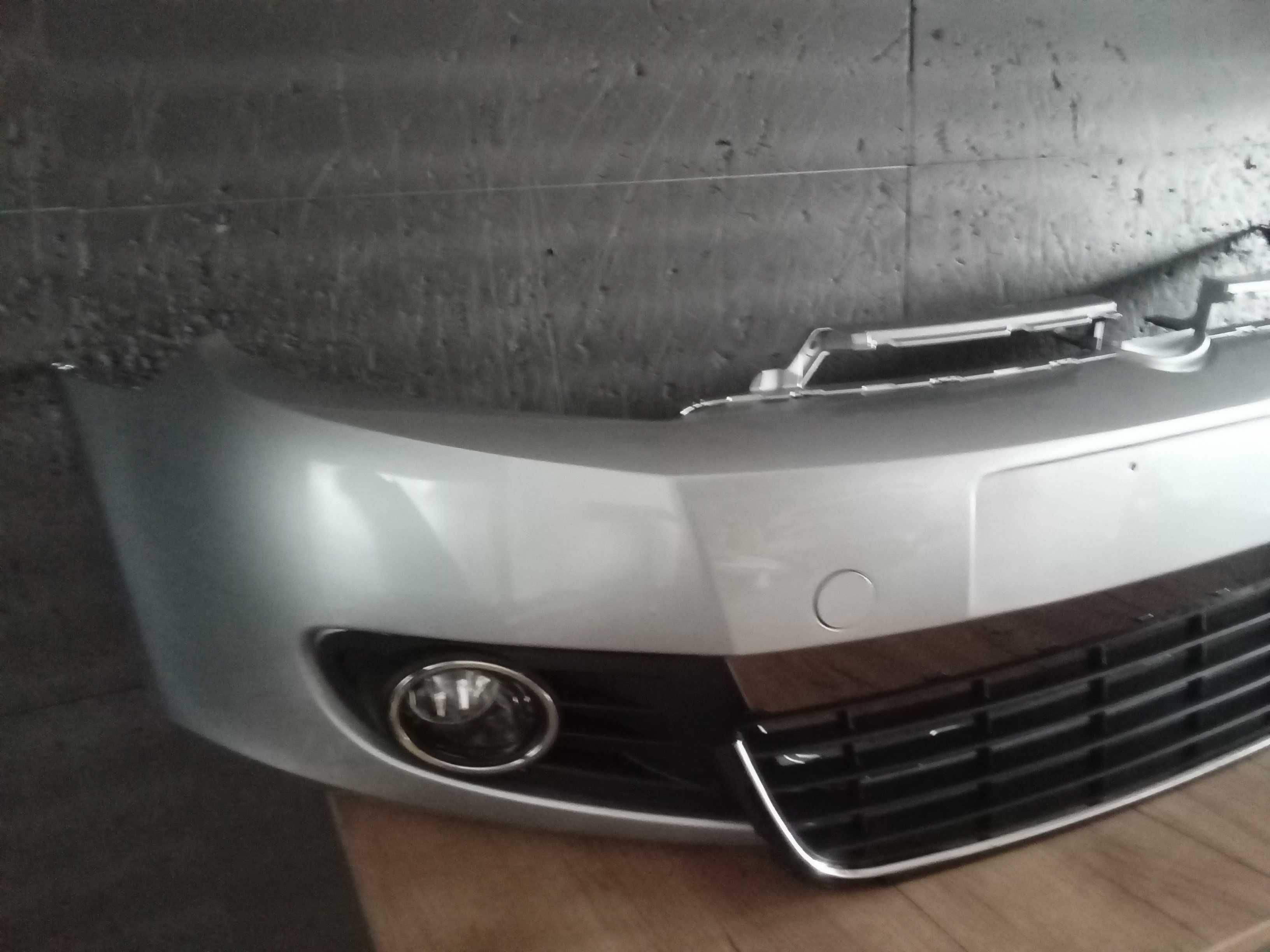 Bara fata completa Gri LA7W VW Golf 6 HB + Proiectoare + Grile 08-12
