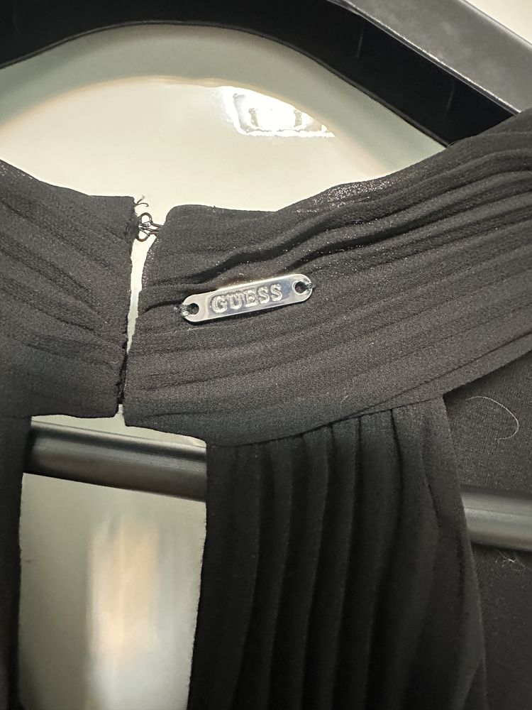 Нов гащеризон Guess