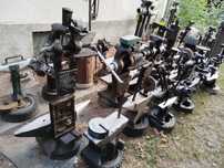 Nicovala decorațiune atelier conac medieval menghini