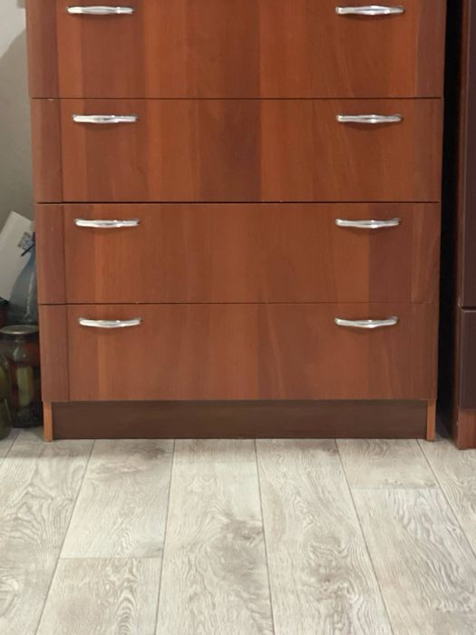 Шкаф для одежды , комод