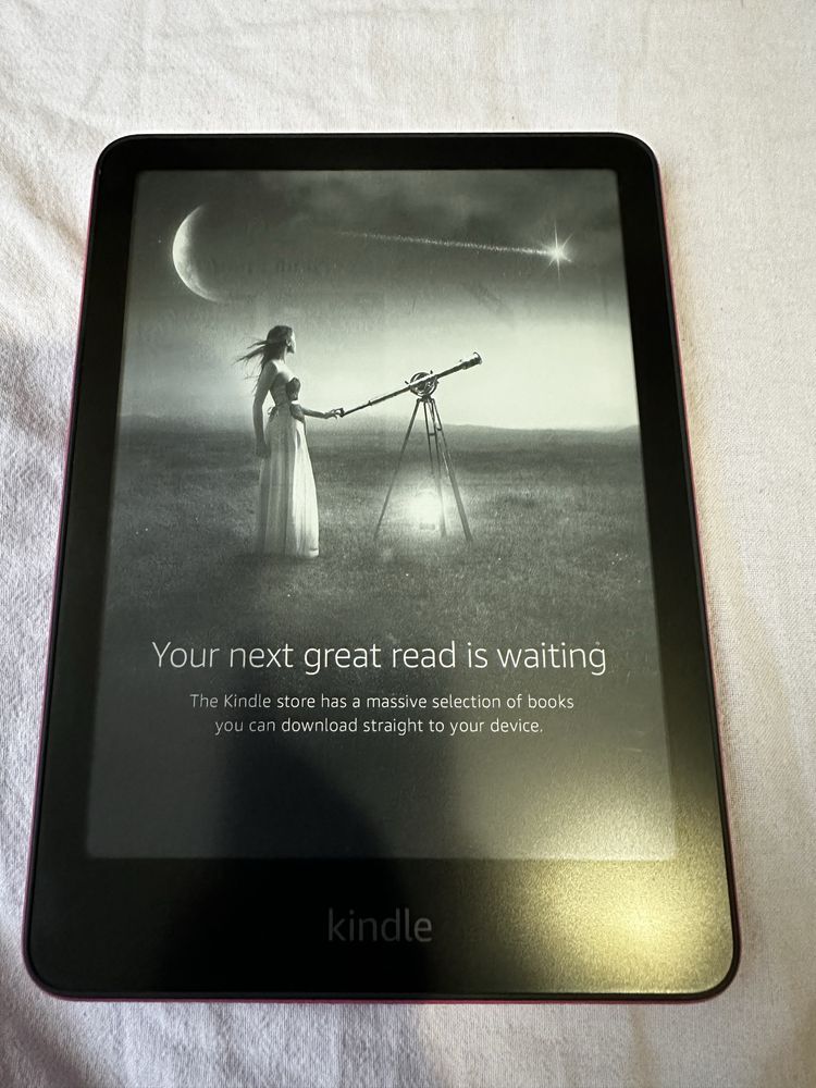 Електронен четец Kindle - Paperwhite 2024, 7'', 16GB, Raspberry