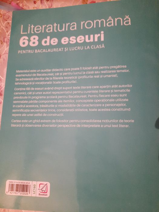 Literatura română - 68 de eseuri pentru Bacalaureat