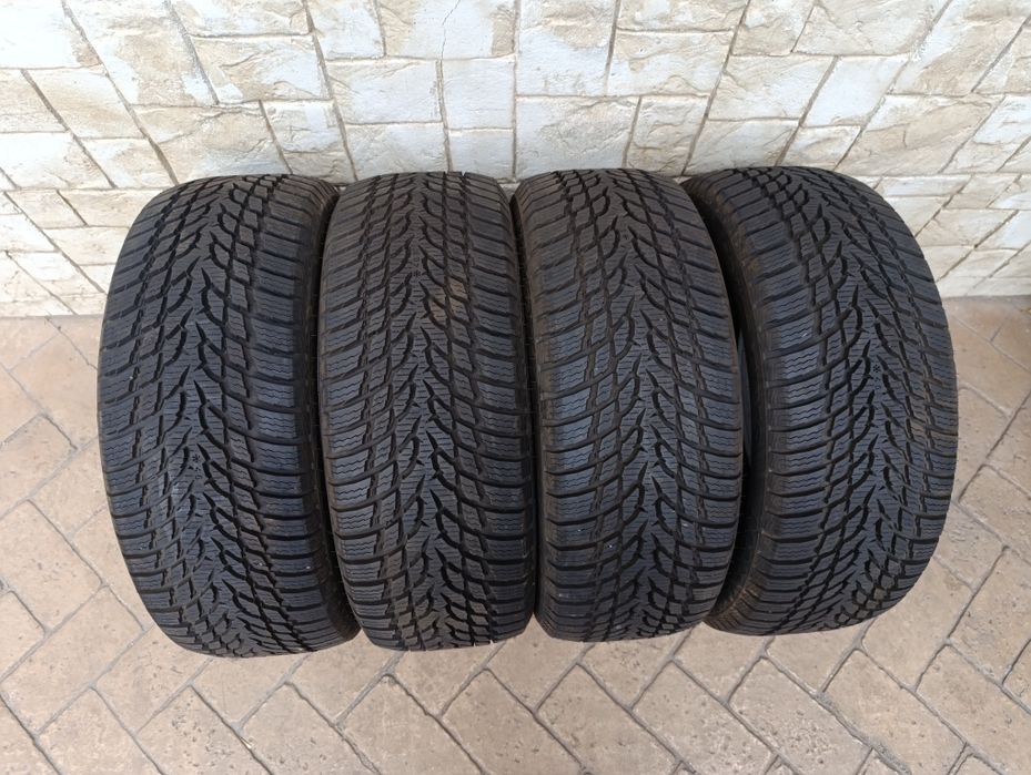 Зимни гуми Nokian 195/50/16 dot 20223