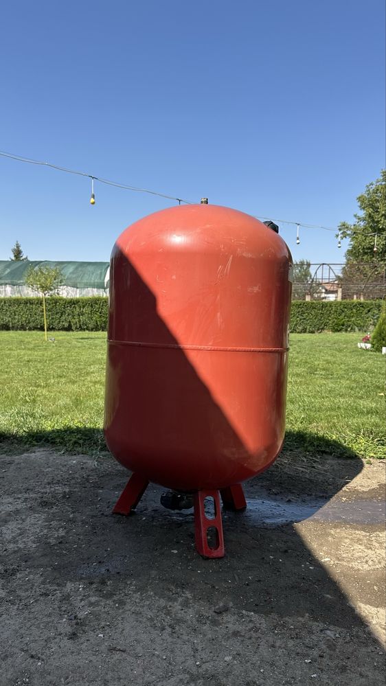 Разширителен съд 300л хидрофор